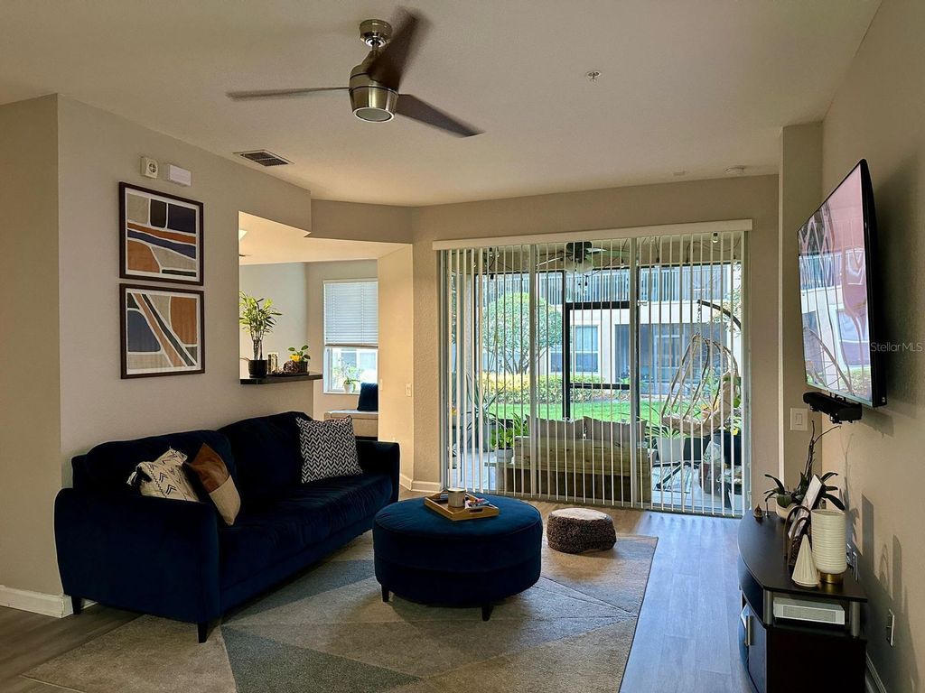 Image 10 of property listing at 6440 AXEITOS TERRACE 106, Orlando, FL 32835