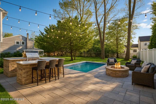 30 Russell Street, Toms River, NJ 08753