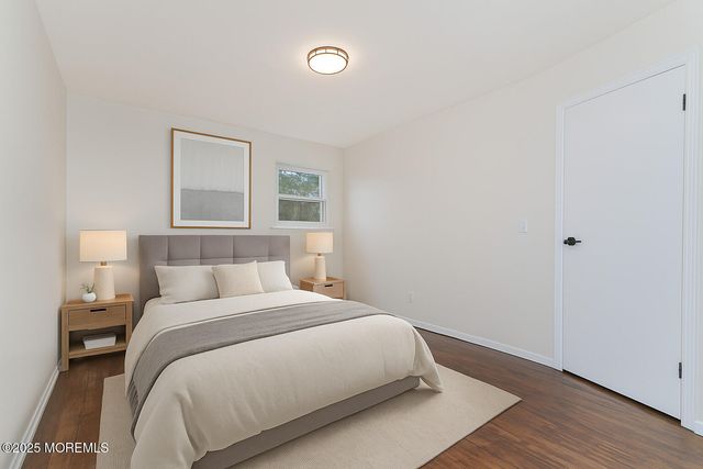 30 Russell Street, Toms River, NJ 08753