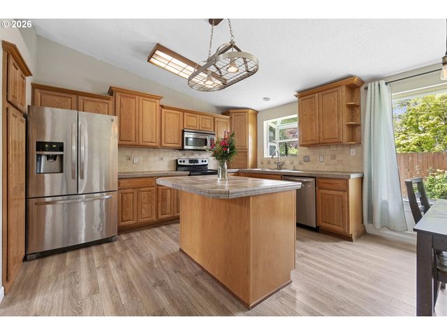 6749 Sw 174TH Pl, Beaverton, OR 97007