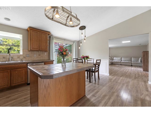 6749 Sw 174TH Pl, Beaverton, OR 97007