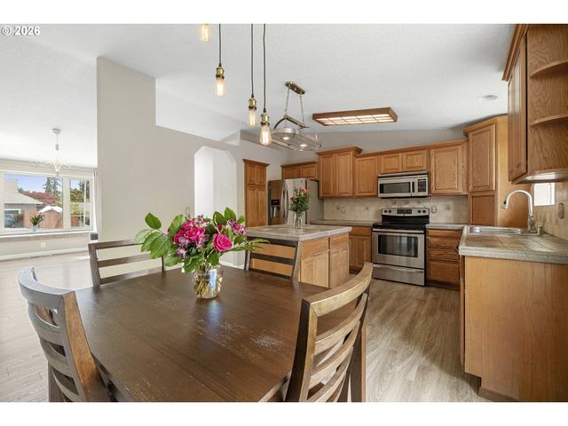 6749 Sw 174TH Pl, Beaverton, OR 97007