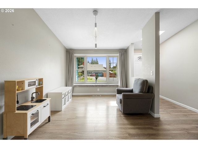 6749 Sw 174TH Pl, Beaverton, OR 97007