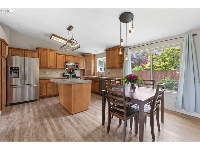 6749 Sw 174TH Pl, Beaverton, OR 97007