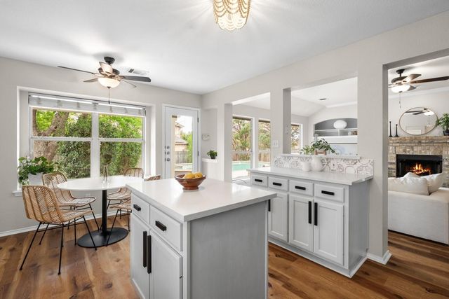 2203 Four Hills CT, Pflugerville, TX 78660