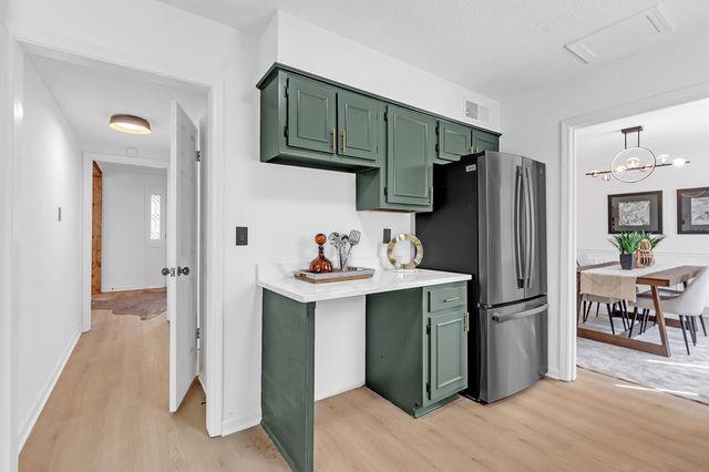 2999 WOFFINGTON LN, Germantown, TN 38138