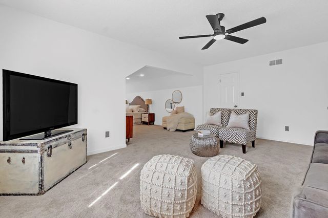 2999 WOFFINGTON LN, Germantown, TN 38138