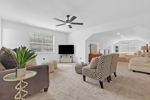 2999 WOFFINGTON LN, Germantown, TN 38138