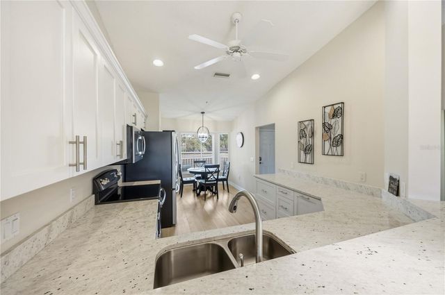 5210 HYLAND HILLS AVENUE 1121, Sarasota, FL 34241