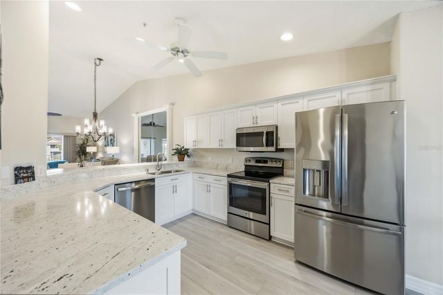 5210 HYLAND HILLS AVENUE 1121, Sarasota, FL 34241