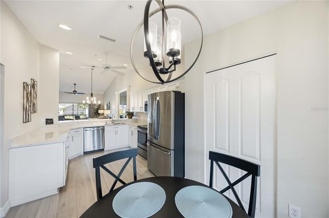 5210 HYLAND HILLS AVENUE 1121, Sarasota, FL 34241