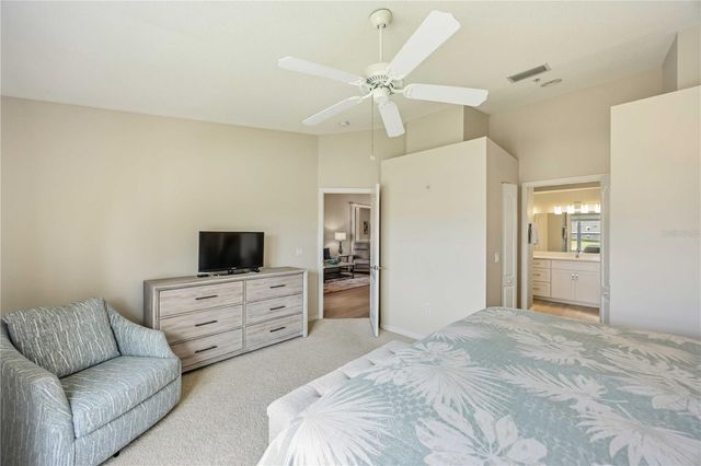 5210 HYLAND HILLS AVENUE 1121, Sarasota, FL 34241