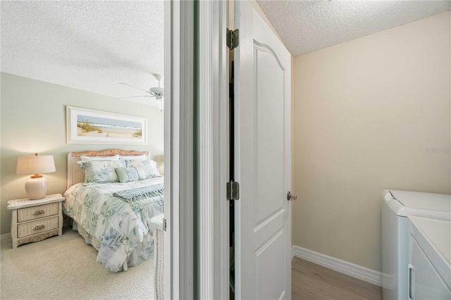 5210 HYLAND HILLS AVENUE 1121, Sarasota, FL 34241