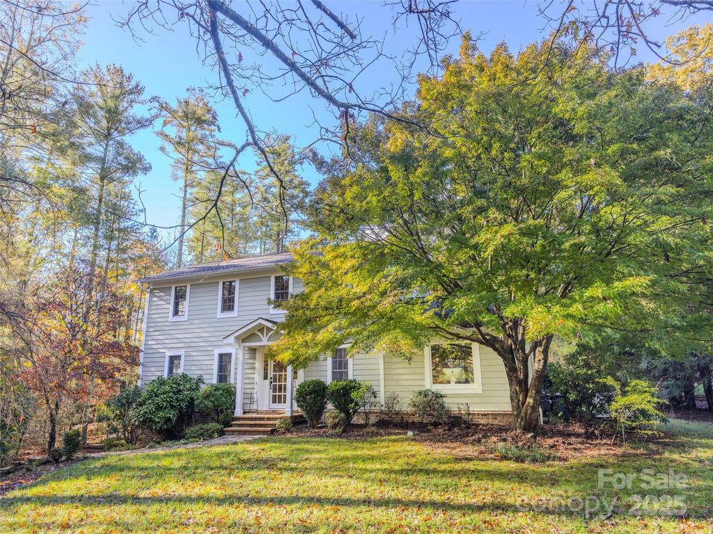 120 Finley Street, Hendersonville, NC 28739