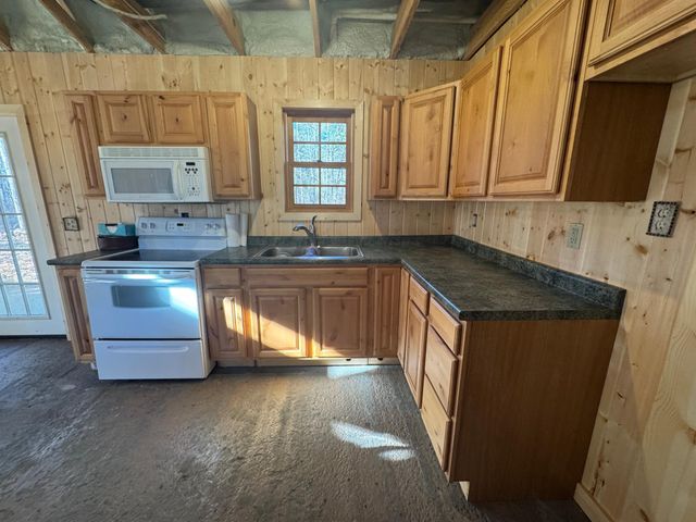 12745 Ecton Trail, Bagley, MN 56621