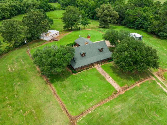 4834 FM 2088, Gilmer, TX 75644