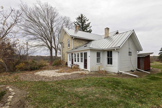 W2344 Rome Road, Helenville, WI 53137