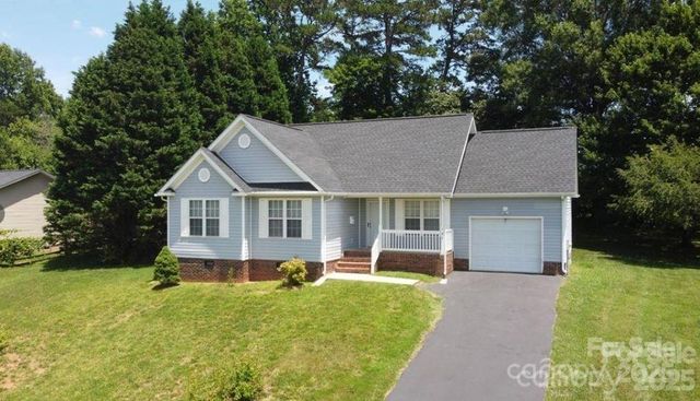 167 Angel Oaks Drive, Statesville, NC 28677