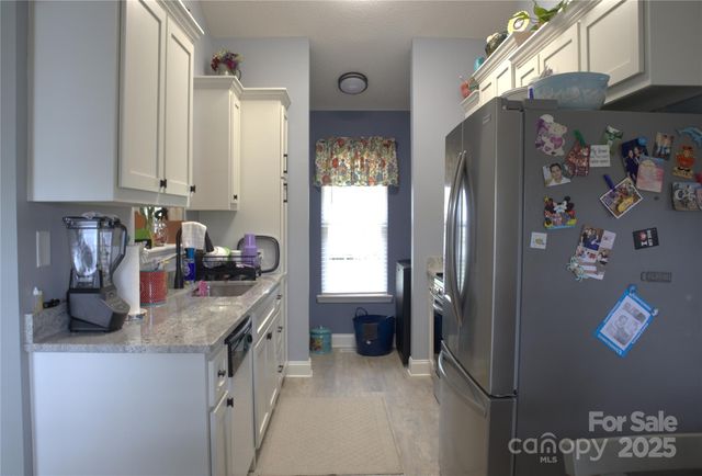 167 Angel Oaks Drive, Statesville, NC 28677