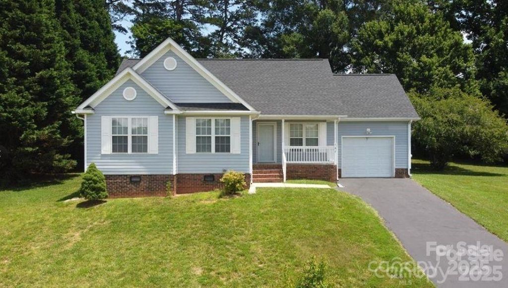 167 Angel Oaks Drive, Statesville, NC 28677