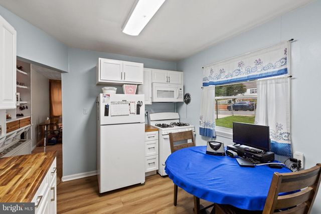7703 EMERSON RD, Hyattsville, MD 20784