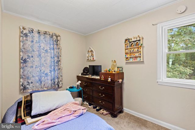 7703 EMERSON RD, Hyattsville, MD 20784