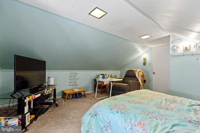 7703 EMERSON RD, Hyattsville, MD 20784