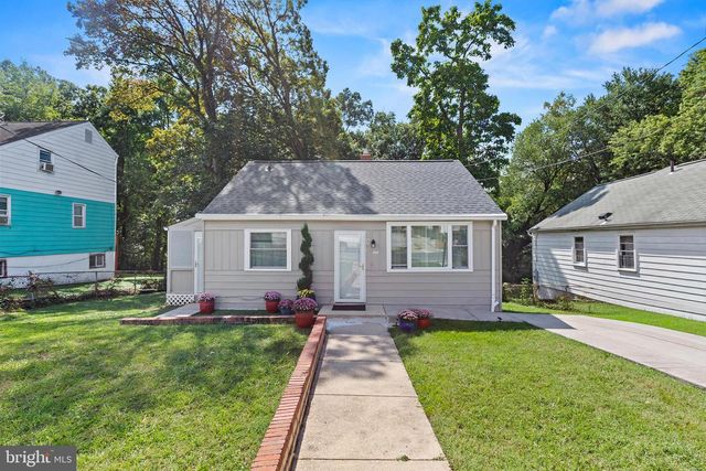 7703 EMERSON RD, Hyattsville, MD 20784