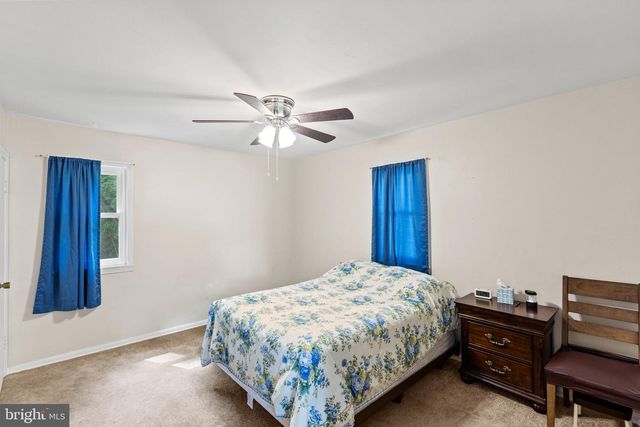 7703 EMERSON RD, Hyattsville, MD 20784