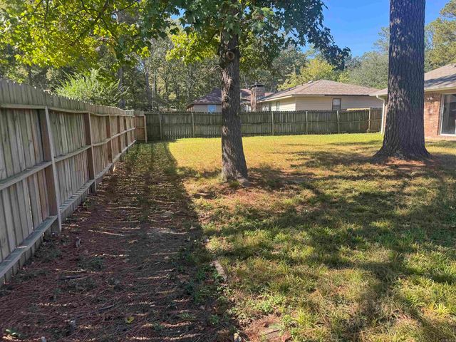 6711 Woodfield Road, Little Rock, AR 72209