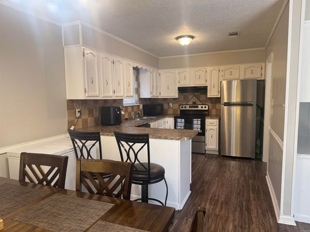 6711 Woodfield Road, Little Rock, AR 72209