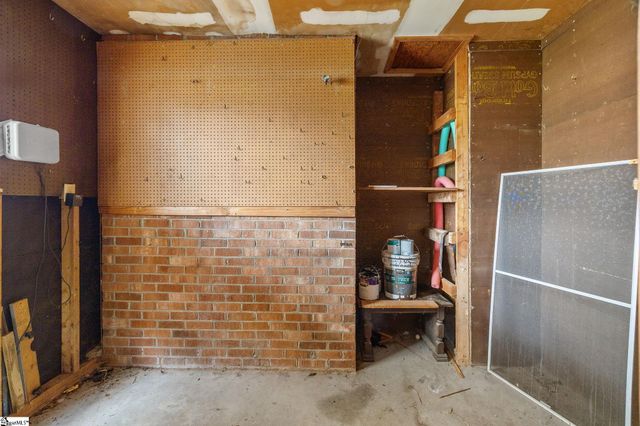 110 Sugar Creek Road, Greer, SC 29650