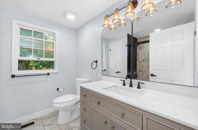 820 WALNUT AVE, Bensalem, PA 19020
