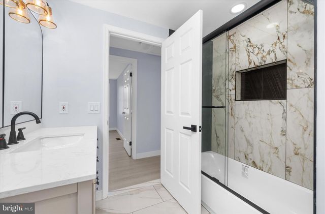 820 WALNUT AVE, Bensalem, PA 19020