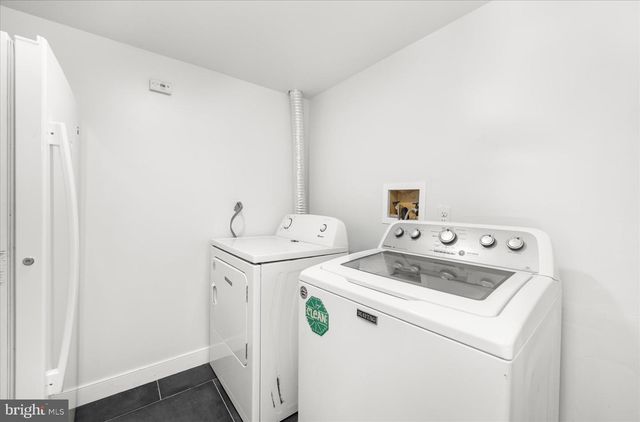 820 WALNUT AVE, Bensalem, PA 19020