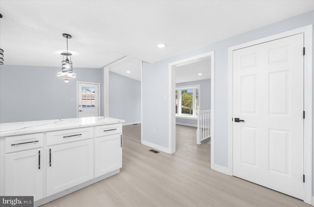820 WALNUT AVE, Bensalem, PA 19020