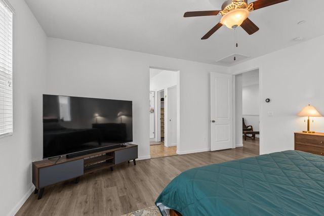 5330 Sable Wood Ln, Fair Oaks, CA 95628