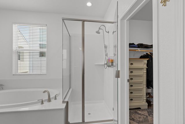 5330 Sable Wood Ln, Fair Oaks, CA 95628