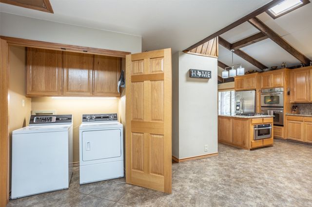 231 Hickory Street, Lindsay, TX 76250