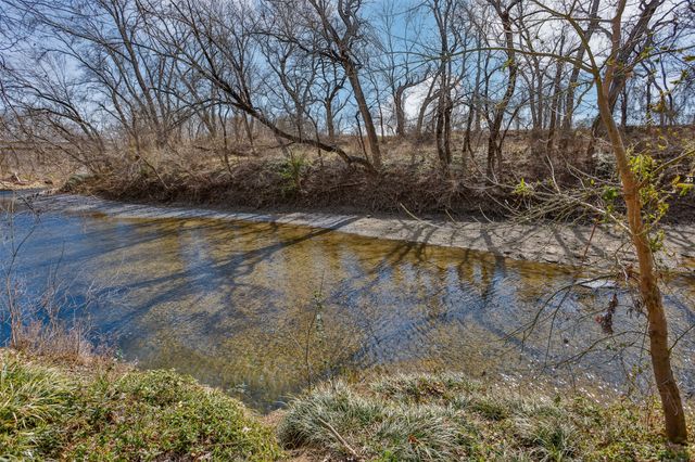 231 Hickory Street, Lindsay, TX 76250