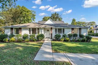 1100 Grandview Dr, Nashville, TN 37204