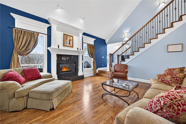 1502 NE Bluff Spring Avenue, Bentonville, AR 72712