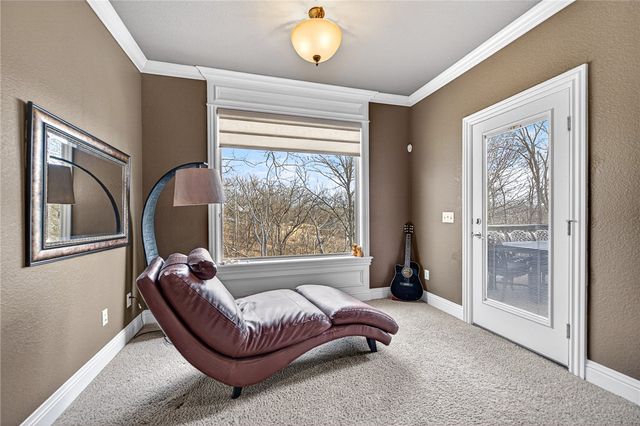 1502 NE Bluff Spring Avenue, Bentonville, AR 72712