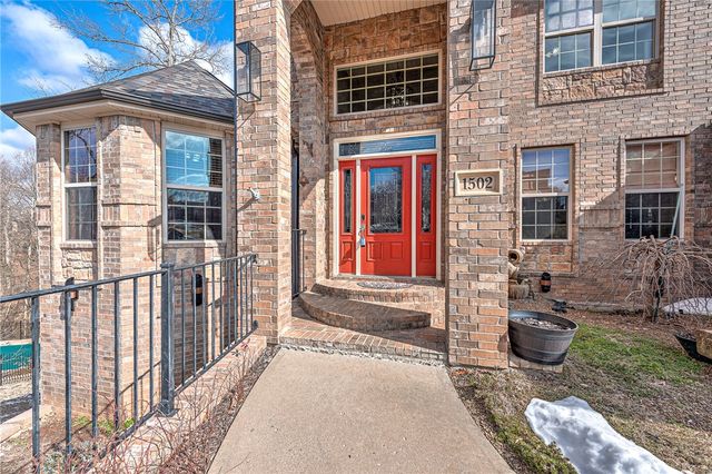 1502 NE Bluff Spring Avenue, Bentonville, AR 72712