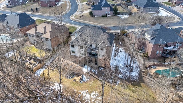 1502 NE Bluff Spring Avenue, Bentonville, AR 72712