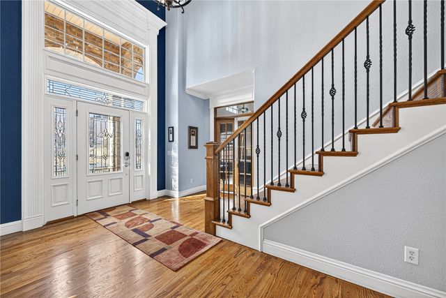 1502 NE Bluff Spring Avenue, Bentonville, AR 72712