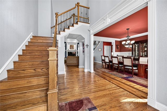 1502 NE Bluff Spring Avenue, Bentonville, AR 72712