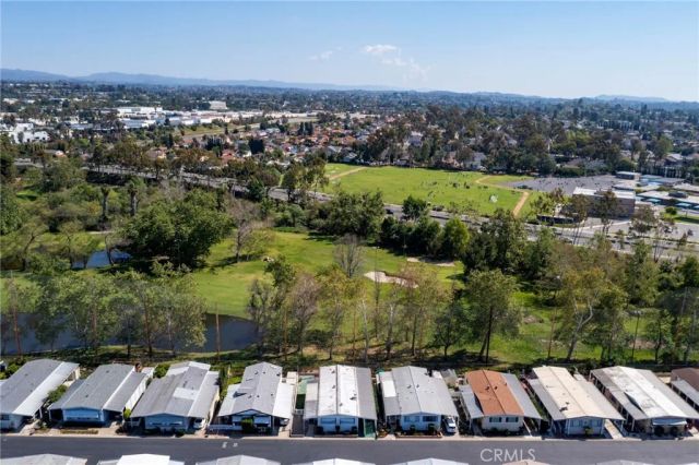 24921 Muirlands Boulevard 28, Lake Forest, CA 92630