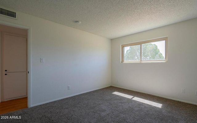 9515 W NORTH Lane A, Peoria, AZ 85345