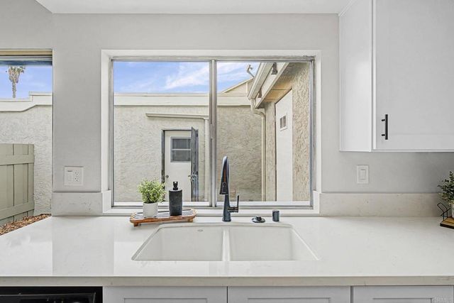 3025 Iris Ave B, San Ysidro, CA 92173